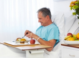 Chữa sỏi thận bằng cách truyền miệng, người đàn ông phải chạy thận suốt phần đời còn lại